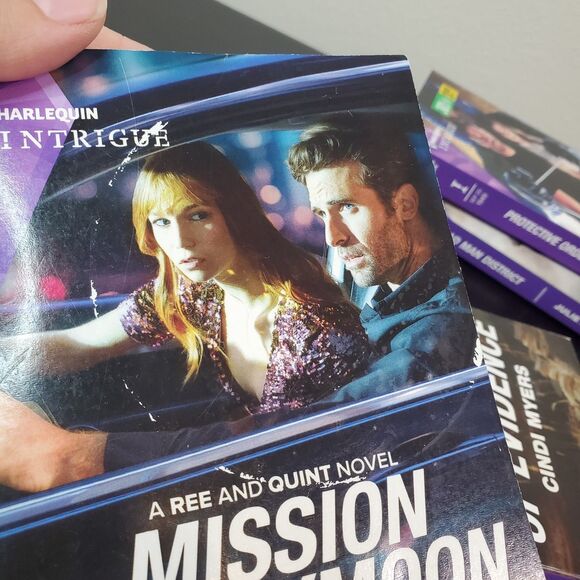 Lot of 4 Harlequin Intrigue Novels 2020-2022 - Paperback (Julie Miller, Cindi My - Picture 10 of 11